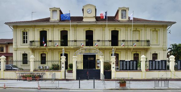 Cayenne H Tel De Ville 2013